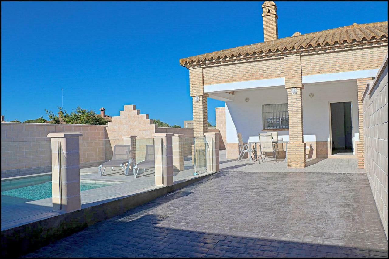 Chalet Peñuelas con piscina Conil De La Frontera Extérieur photo