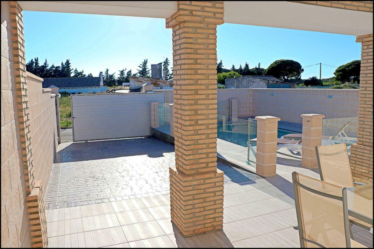 Chalet Peñuelas con piscina Conil De La Frontera Extérieur photo
